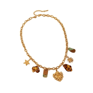 Collana vintage con fiori leopardati, catena dorata e ciondoli in materiali misti