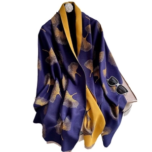 Double-sided cashmere scarf with purple and yellow ginkgo leaf patterns and fringe edges