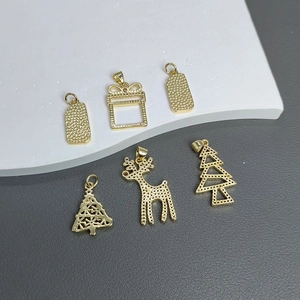 Exquisite gold Christmas pendants with zircon tree, gift box and elk charms