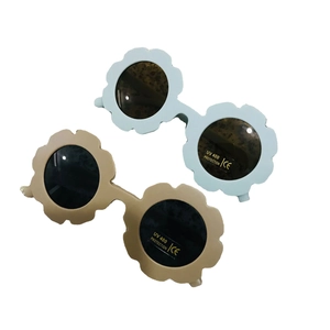 Matte macaron color flower-shaped kids sunglasses with UV400 protection and CE certification