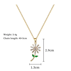Specifications of gold daisy necklace with green zircons: 3.4g weight and 40+5cm chain length