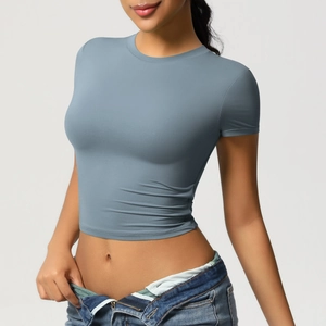 Slim fit cropped sports t-shirt in dusty blue with a round neck and short sleeves