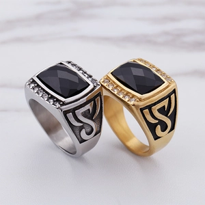 Hip hop titanium steel rings with square black faceted gemstones and S relief on marble