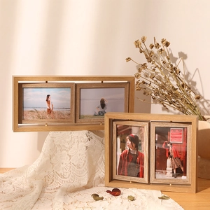 Double-sided rotating wooden photo frame set in natural finish with vintage lace background