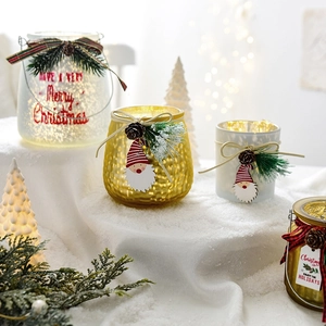 Porte-bougies de Noël en verre avec pommes de pin et décor de scène de neige