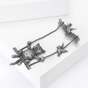 Vintage style alloy cat on swing brooch with two birds in antique silver finish