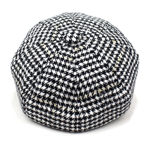 Retro houndstooth newsboy cap for women with gold metallic thread for autumn winter