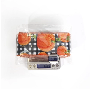 Weight measurement of 63.8g for pumpkin and plaid pattern Halloween decorative ribbon