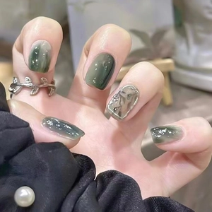 Short Square Round Press On Nails Green Marble Smudge Leaf Pattern Silver Foil ABS Glossy Artificial Fingernails Women