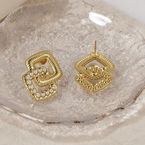 Double-layered 18K gold plated square earrings with white pearls on geometric studs