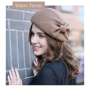 Elegant wool felt beret for women with a side bow decoration in vintage British style