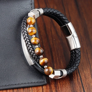 Pulsera de hombre en cuero trenzado con cuentas de ojo de tigre amarillo y cierre magnético