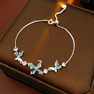 Schmetterling Armband Kupfer Mit Hellblauem Zirkon Süß Elegant Verstellbare Schiebekette Für Damen Schmuck