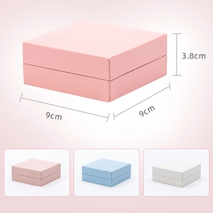 Square jewelry gift box in pink, blue, and white colors with 9cm dimensions for storage