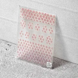 5D Relief-Nagelaufkleber mit Kirschblüten, Spitzen-Design und durchscheinender 3D-Struktur