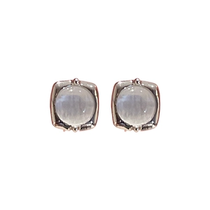 Minimalist square silver studs featuring grey cat-eye stones with a polished finish