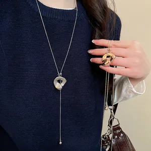 Minimalistische Lange Halskette Mit Unregelmäßigem Rundem Anhänger Verstellbare Pulloverkette Aus Legierung Für Damen
