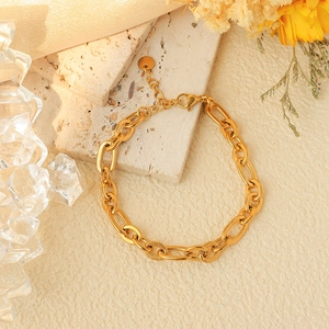 Minimalist gold plated stainless steel chain bracelet with adjustable lobster clasp closure