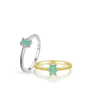 Bague en argent S925 avec tourmaline paraïba rectangulaire en finitions or et argent