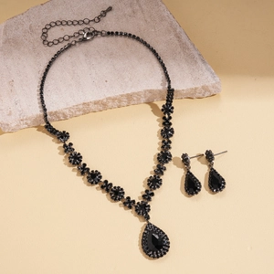Gothic style water drop black crystal flower necklace and earrings jewelry set for women