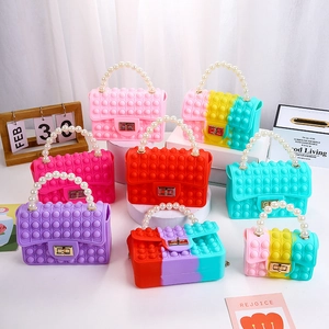 Kids Mini Handbag Silicone Pop It Sensory Crossbody Bag With Faux Artificial Pearl Handle And Metal Chain Stress Relief For Girls