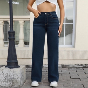 Classic dark blue high-waist straight jeans for women in a vintage outdoor fashion style