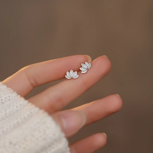 S999 sterling silver lotus stud earrings with sparkling zircon on fingertips