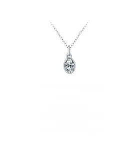 Détail du collier pendentif moissanite 1 carat en argent S925 avec serti clos minimaliste