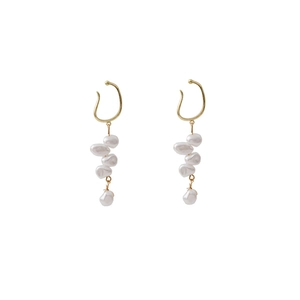 French vintage gold earrings with irregular pearls and long fringe tassel drop