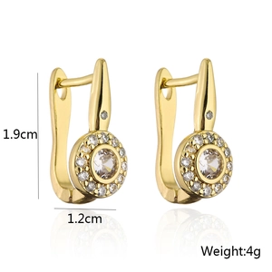 Detail view of 18K gold plated geometric U-shaped earrings with zircon dimensions and weight