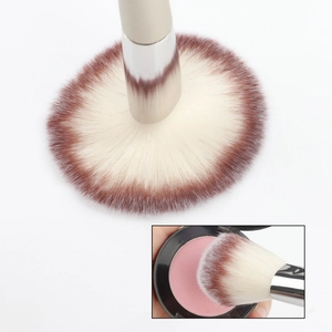 Champagne gold 3-piece makeup brush set with gradient bristles for powder and foundation