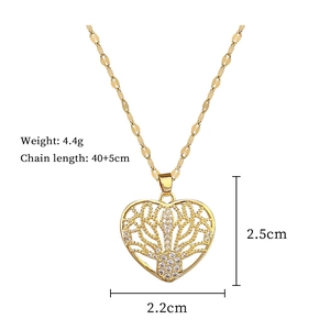 Detail showing hollow heart pendant dimensions and weight for this luxury gold necklace