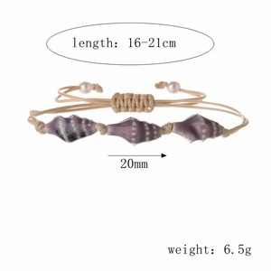 Detail view of purple shell bracelet with adjustable 16-21cm strap and 20mm charm