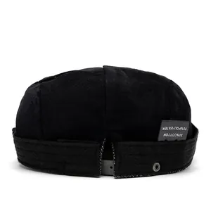 Black fleece-lined beret hat with adjustable strap for winter warmth and comfort