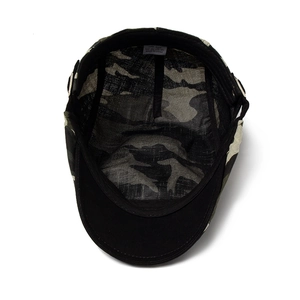 Classic camo pattern ivy cap with breathable cotton fabric and black inner lining