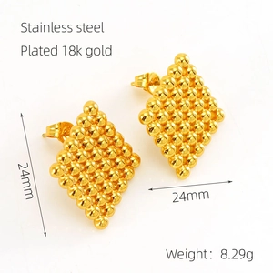 Detail of 18k gold plated stainless steel geometric earrings with product dimensions