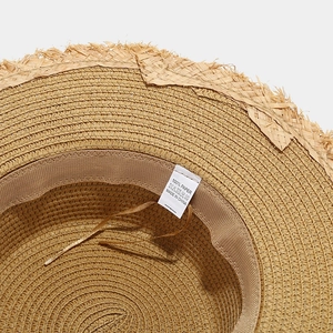 Summer raffia straw sun hat for women with interior adjustable strap and paper fiber texture