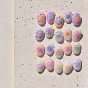 20 stickers à ongles mats dégradés avec motifs de fleurs mandala style bohème