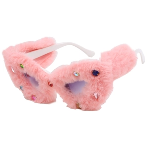 Occhiali da sole a cuore in peluche rosa con strass scintillanti su montatura bianca