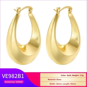 Detail showing dimensions and specifications of gold teardrop hoop earrings on white background