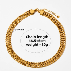 Detailed view of gold Cuban chain necklace with 46.5cm length and 9.6mm thickness