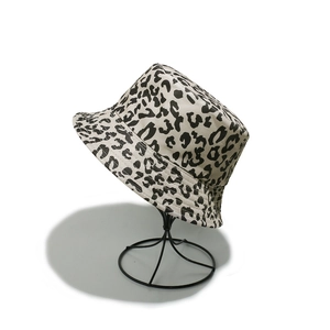 Detailed view of the leopard print bucket hat made of premium thick canvas fabric
