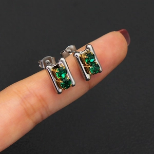 Orecchini vintage in acciaio argento con doppi zirconi quadrati verde smeraldo
