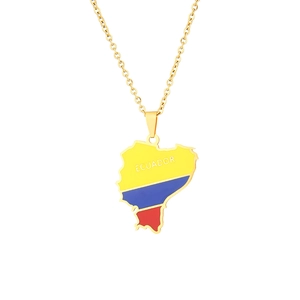 Ecuador Karte Halskette mit gelb blau rot Emaille auf goldfarbenem Edelstahl