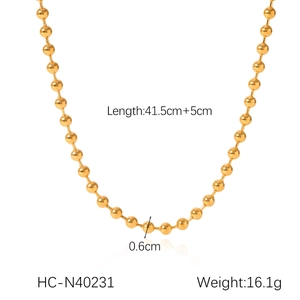 Detail der 0,6cm goldenen Kugelkette mit Größenangaben 41,5cm plus 5cm Länge