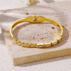 Titanium Steel Rhinestone Bangle Bracelet For Women Gold Electroplated Square Round Stone Geometric Pave Fashion Jewelry