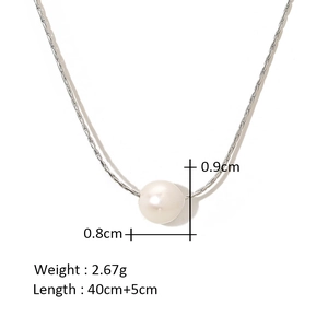 Gros plan détaillé d'un collier de perles de 0,8 cm avec dimensions et chaîne en acier