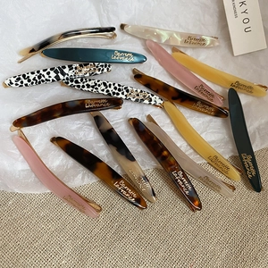 Piatto di fermagli per capelli in acrilico colorato con motivi a marmo e tartaruga