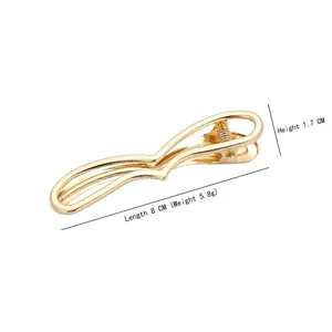 8cm gold wave-shaped metal hair clip showing dimensions of 8cm length and 1.7cm height