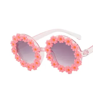 Pink daisy floral frame children sunglasses with gradient purple lenses for girls